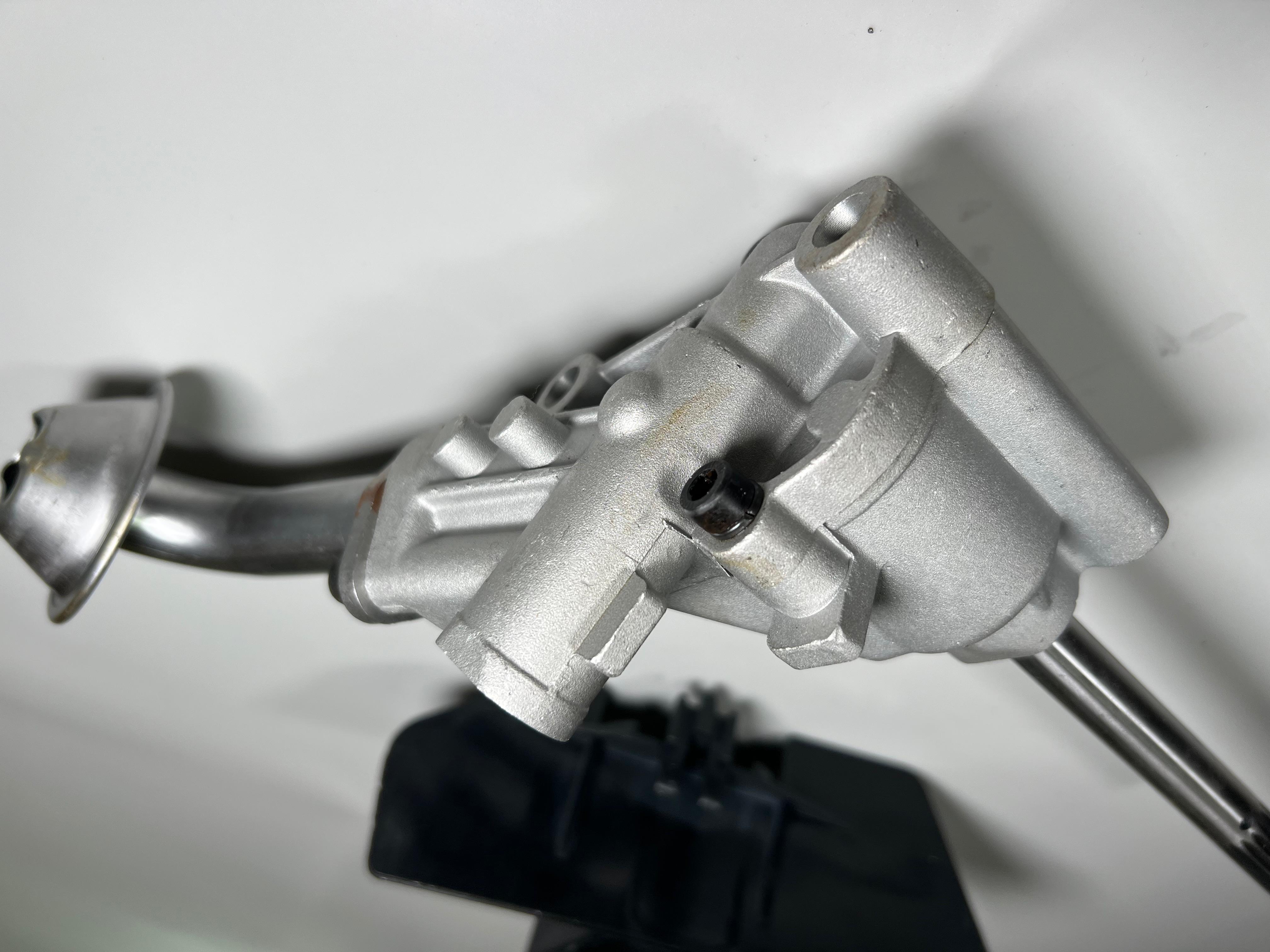 Ölpumpe für die 16V Motoren  KR, PL, CK, CR mit 36mm Zahnrad  original Teilenummer: 027 115 105 C