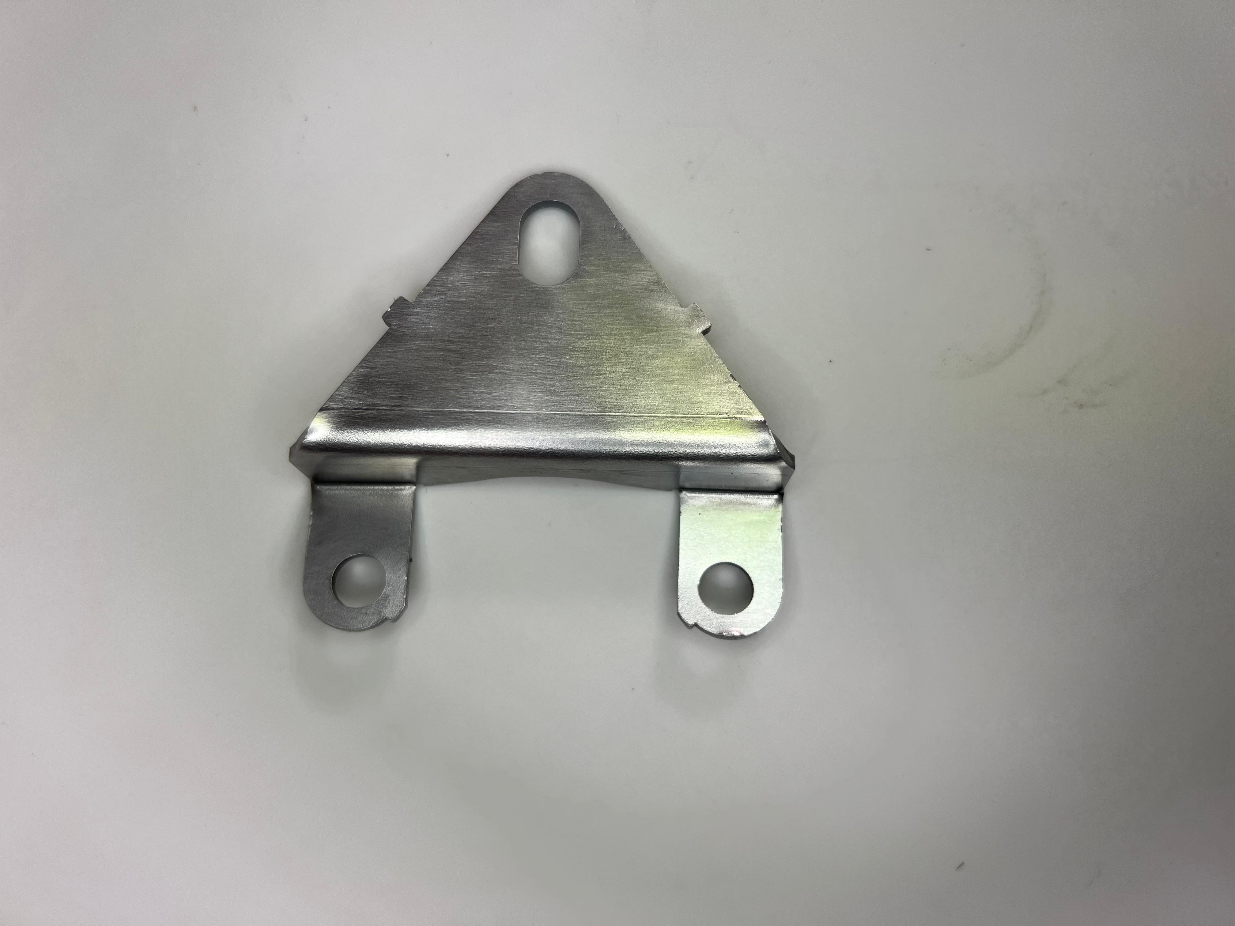 Stütze Halter am Benzindruckregler Kraftstoffdruckregler VW G60  Original Teilenummer : 037 133 337