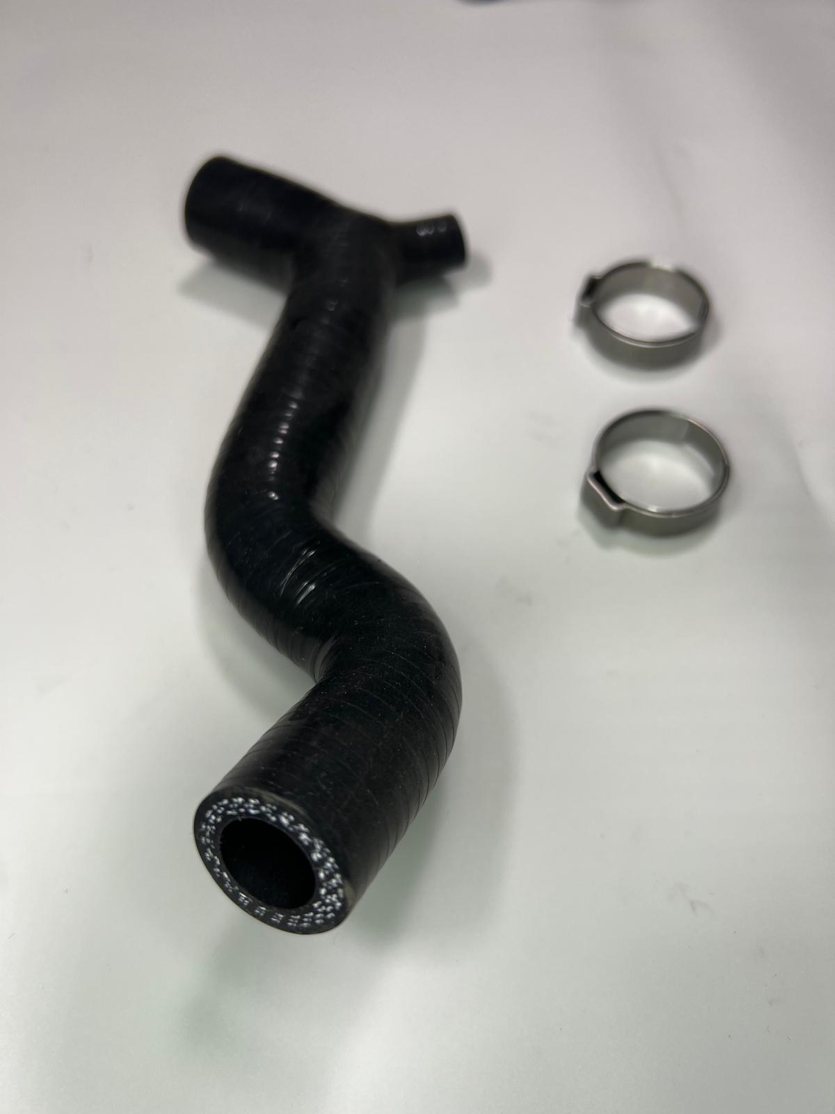 Ladedruckschlauch von Kaltstartventil zum Ladedruckrohr und Aktivkohlefilter für den Polo G40