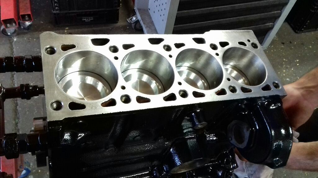 Motorblock für Polo G40 mit 1470ccm3 Wiseco Kolben , K1 Pleuel