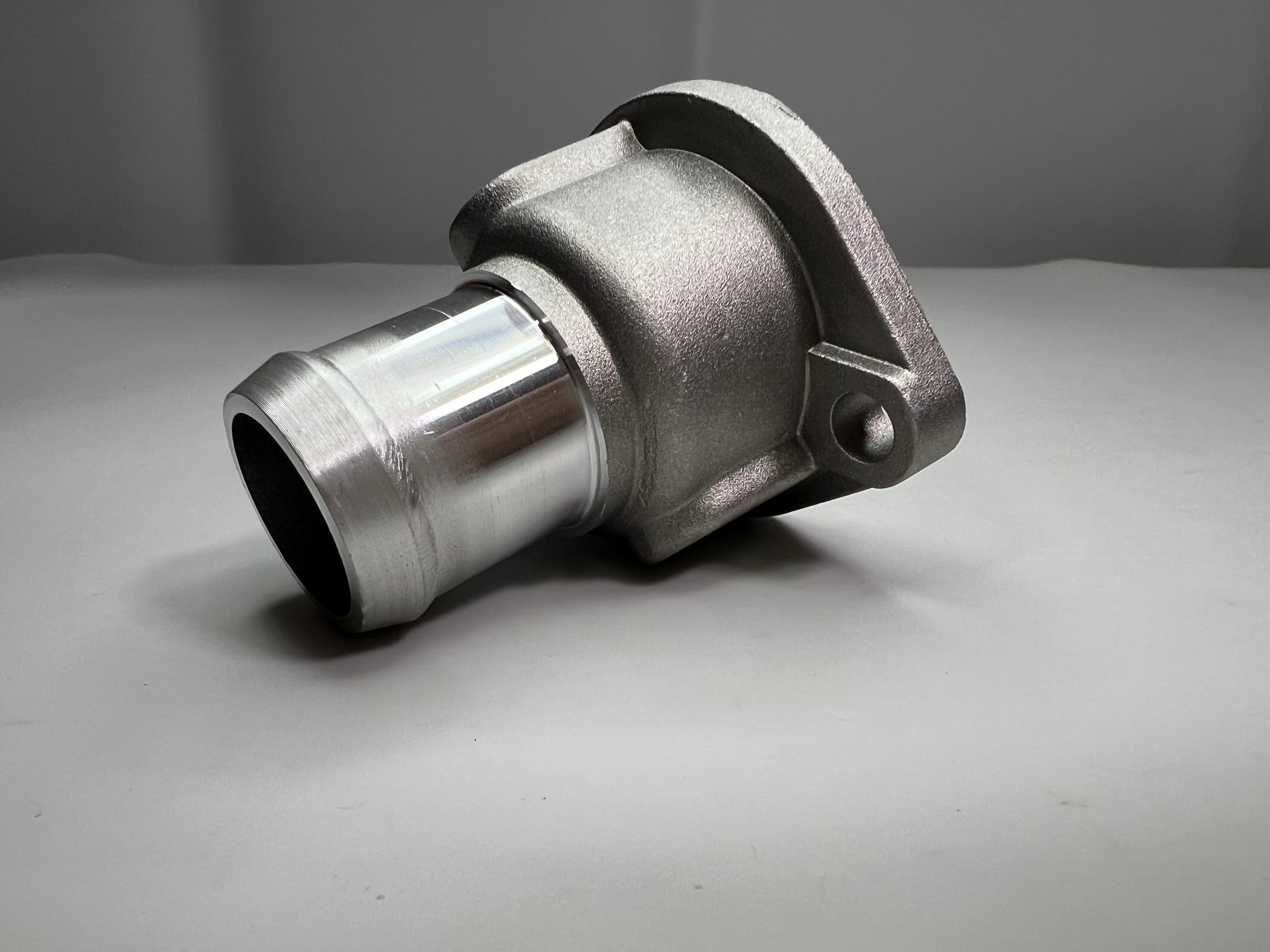 G60 Wasserflansch am Zylinderkopf links aus Aluminium Feinguss mit Dichtring