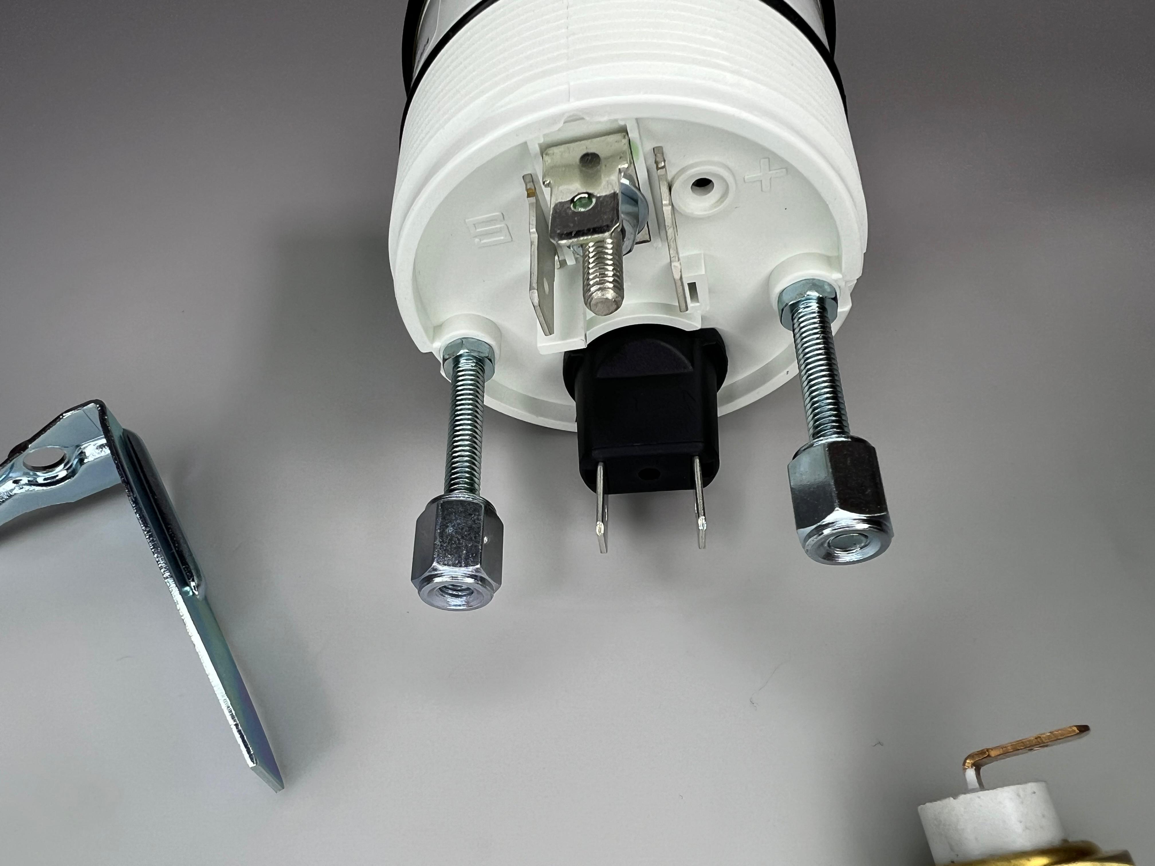 Öltemperaturanzeige mit dem Sensor in der Ölwanne