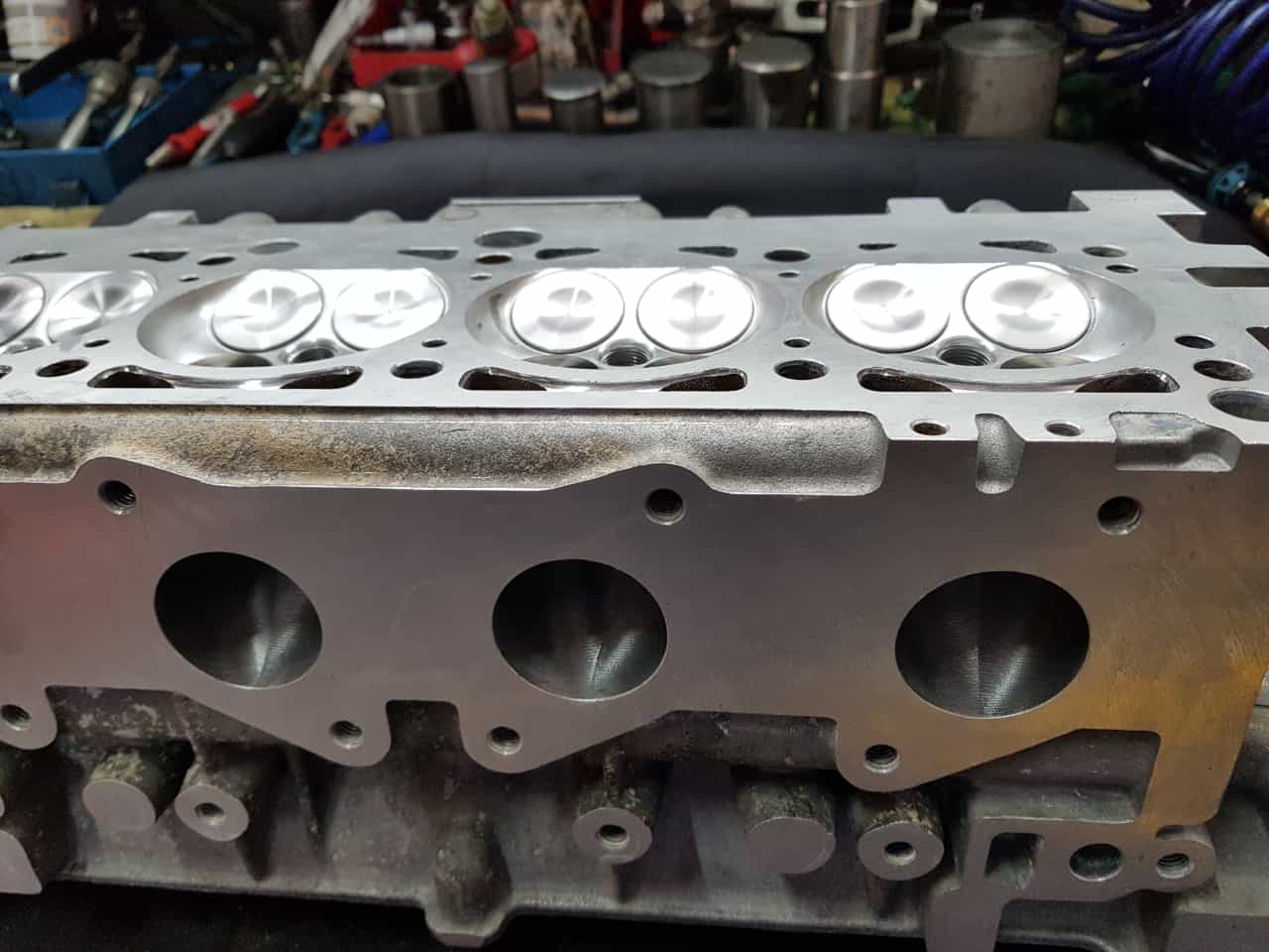 Zylinderkopf 16V Rennsport CNC bearbeitetet 1,8 Liter Motoren