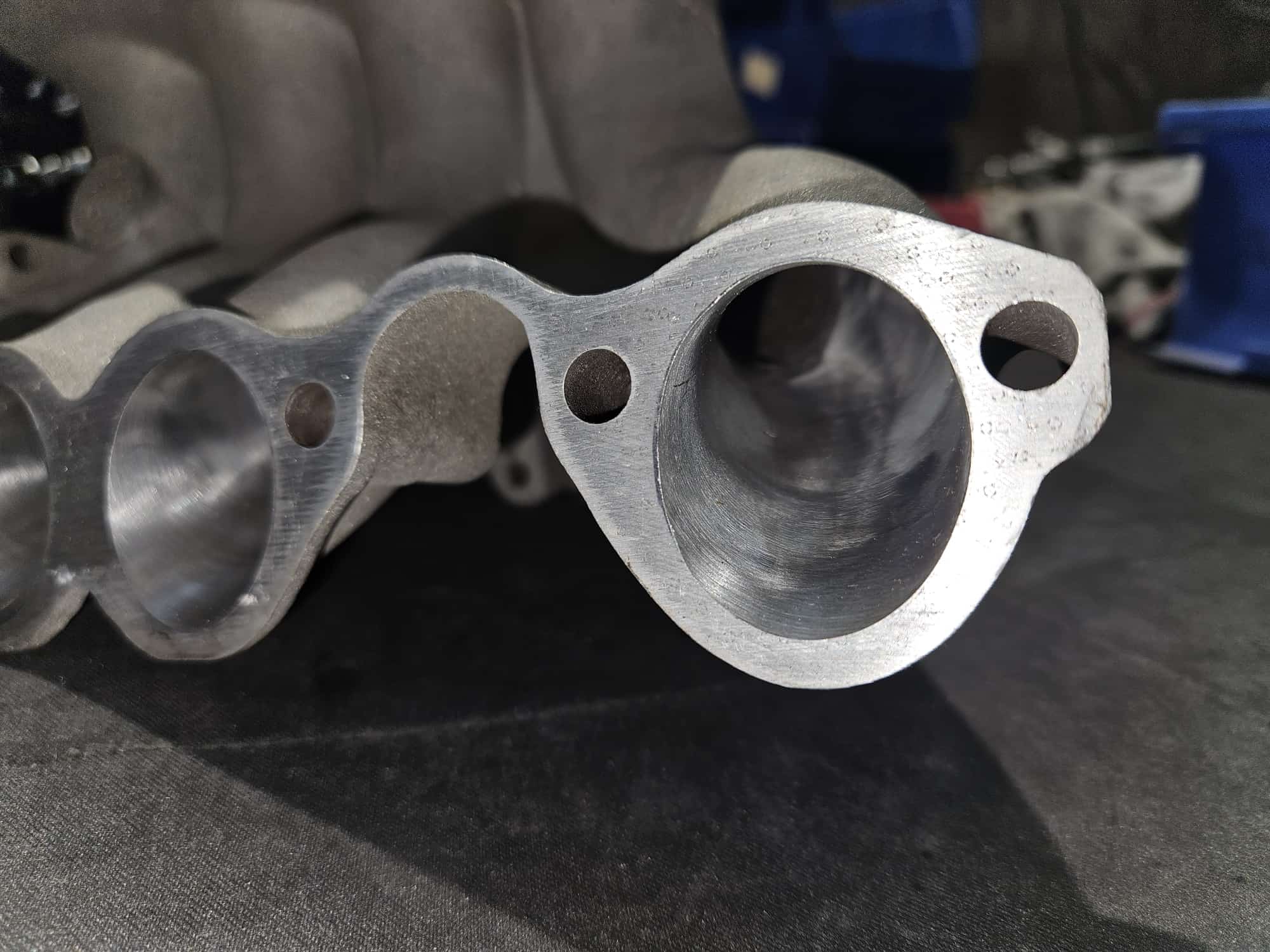 Ansaugrohr bearbeitet für den CNC bearbeiteten Zylinderkopf für alle G60 Motoren