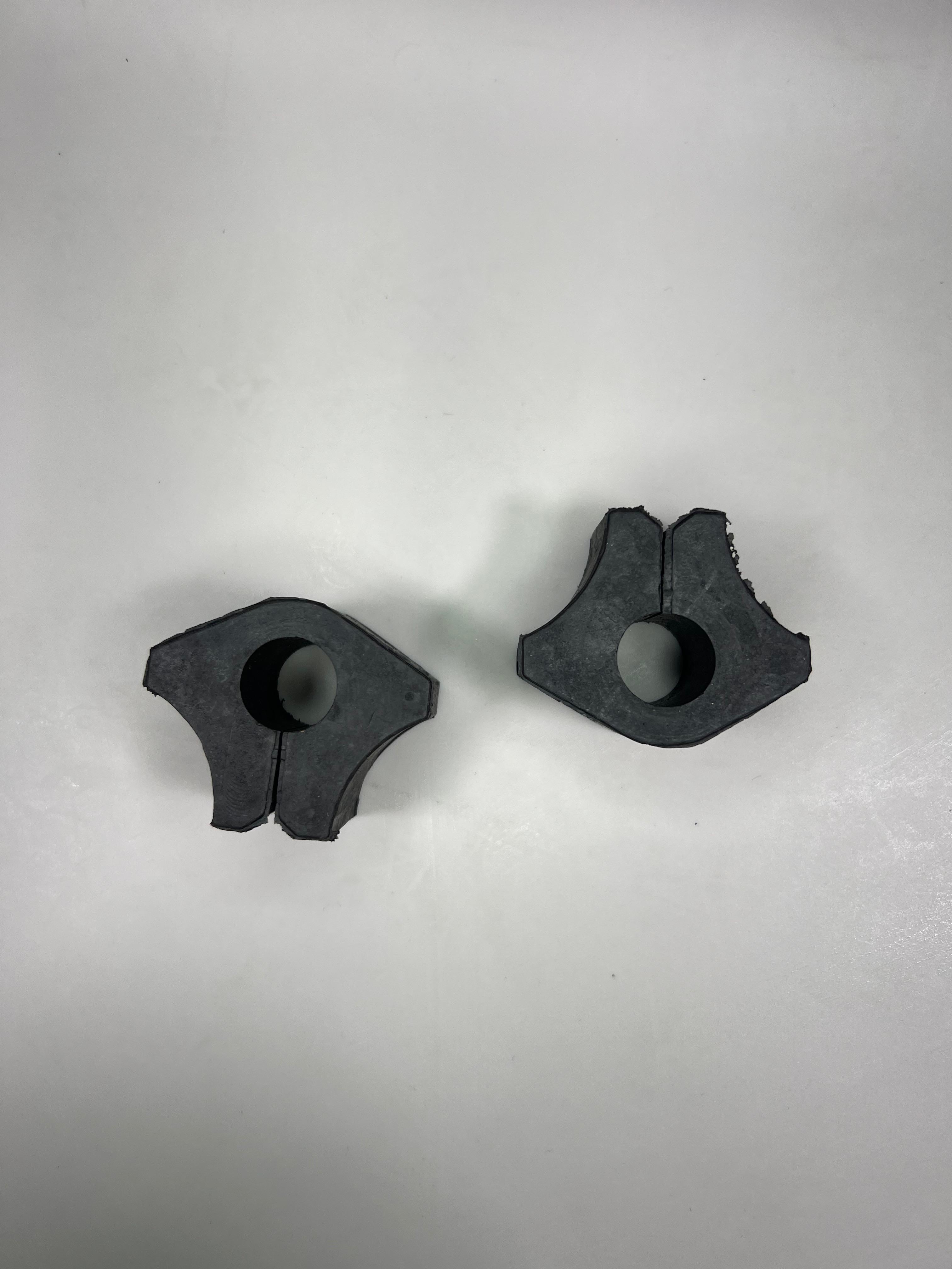Golf 3 Hinterachs Gummilager für den Stabilisator original Teilenummer 871 511 423