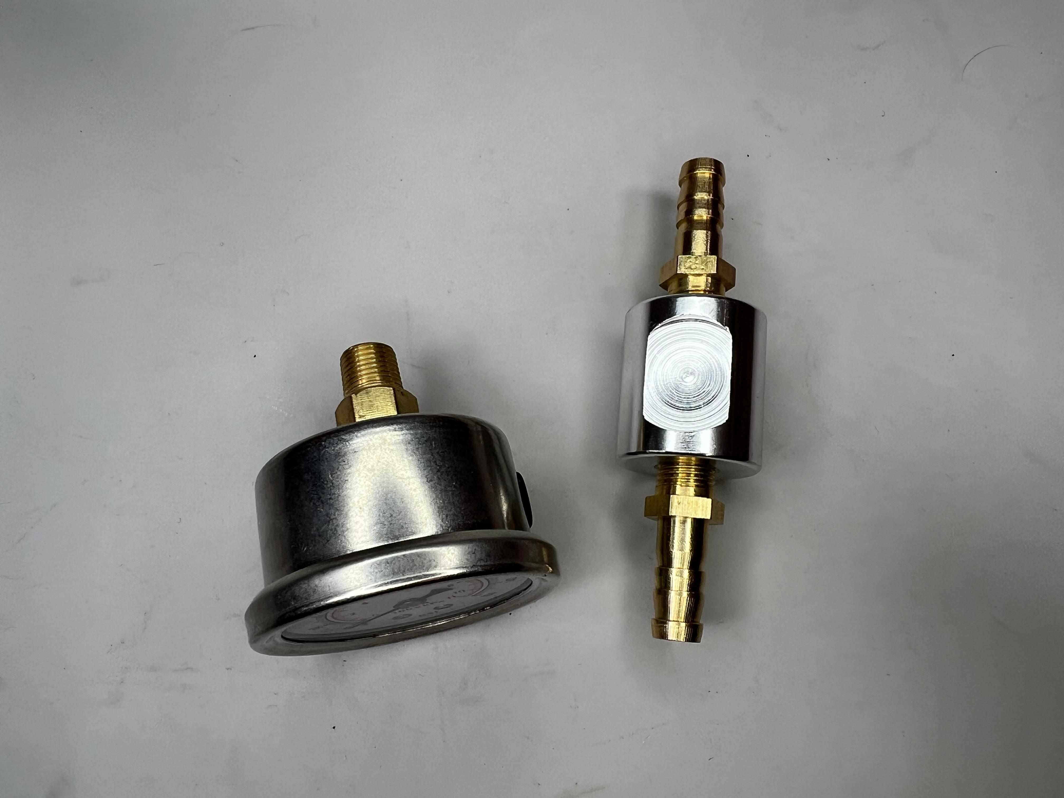 Kraftstoff Druckanzeige von 0 bis 8/11 bar mit passendem Adapter