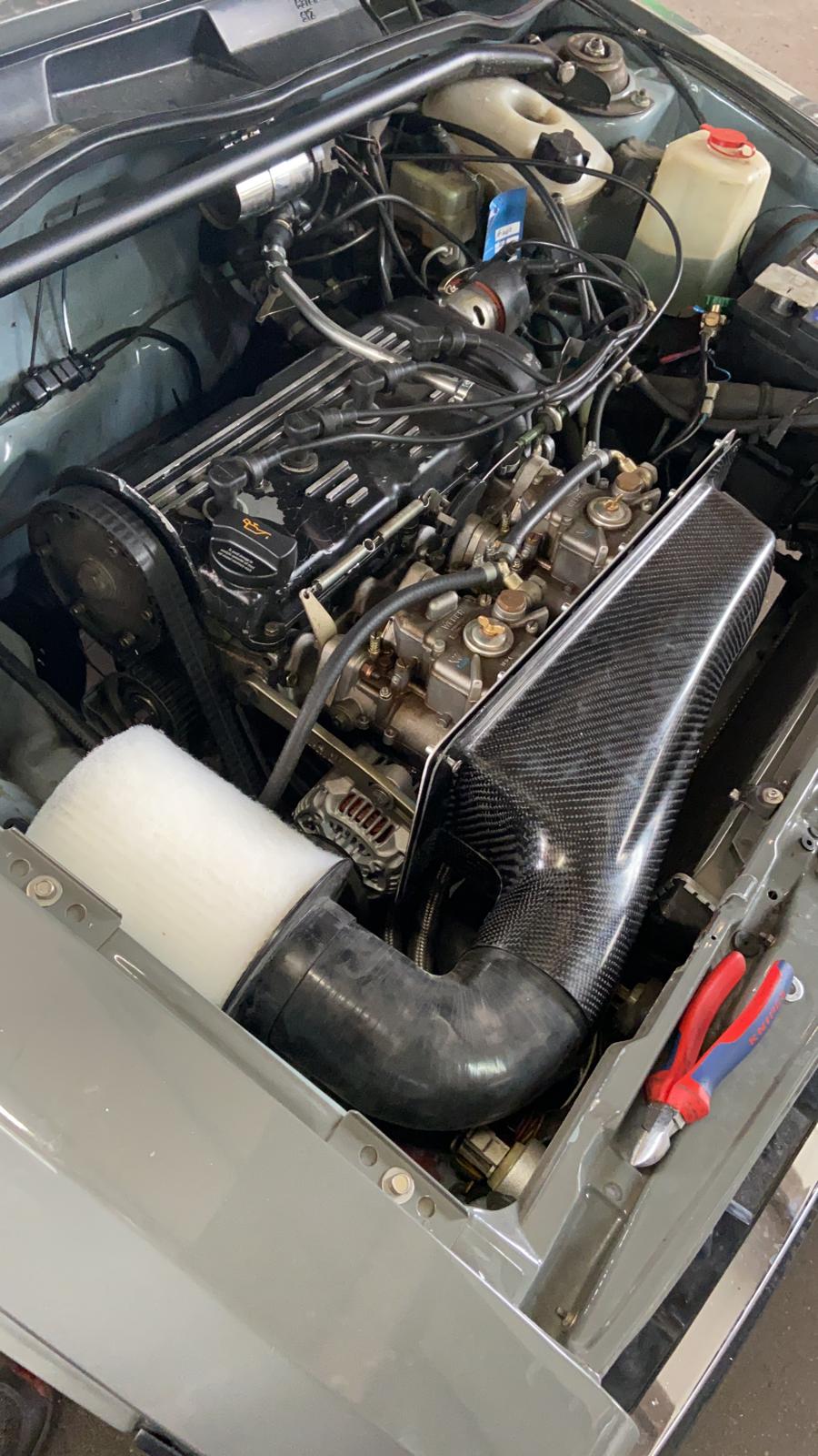 Carbon Airbox Luftsammler klein für unsere Polo und Golf mit Einzeldrosselanlage oder Doppelvergaser