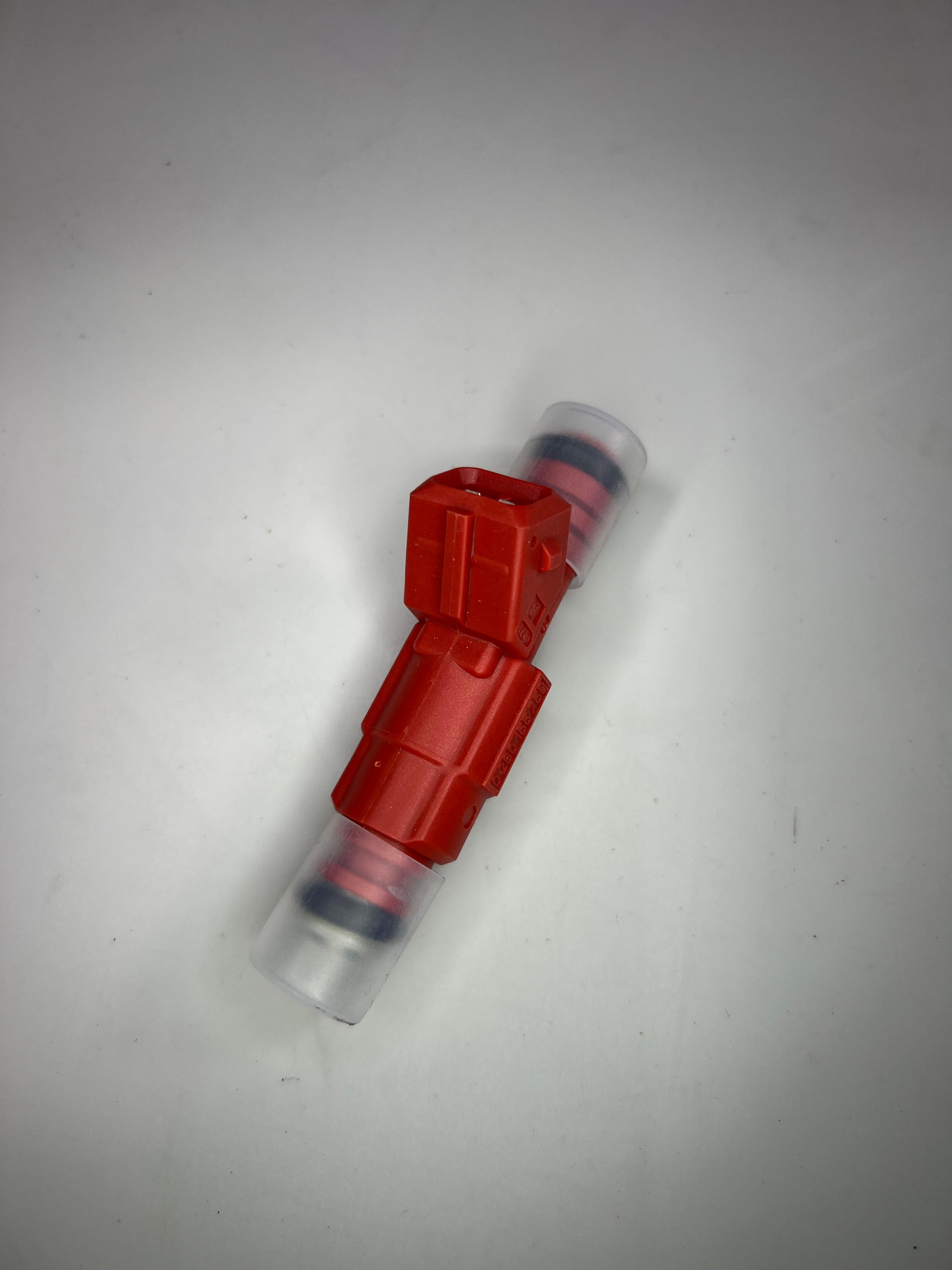 Eine Bosch Einspritzdüse EV6 in der Farbe rot und 315 ccm3 Durchfluss