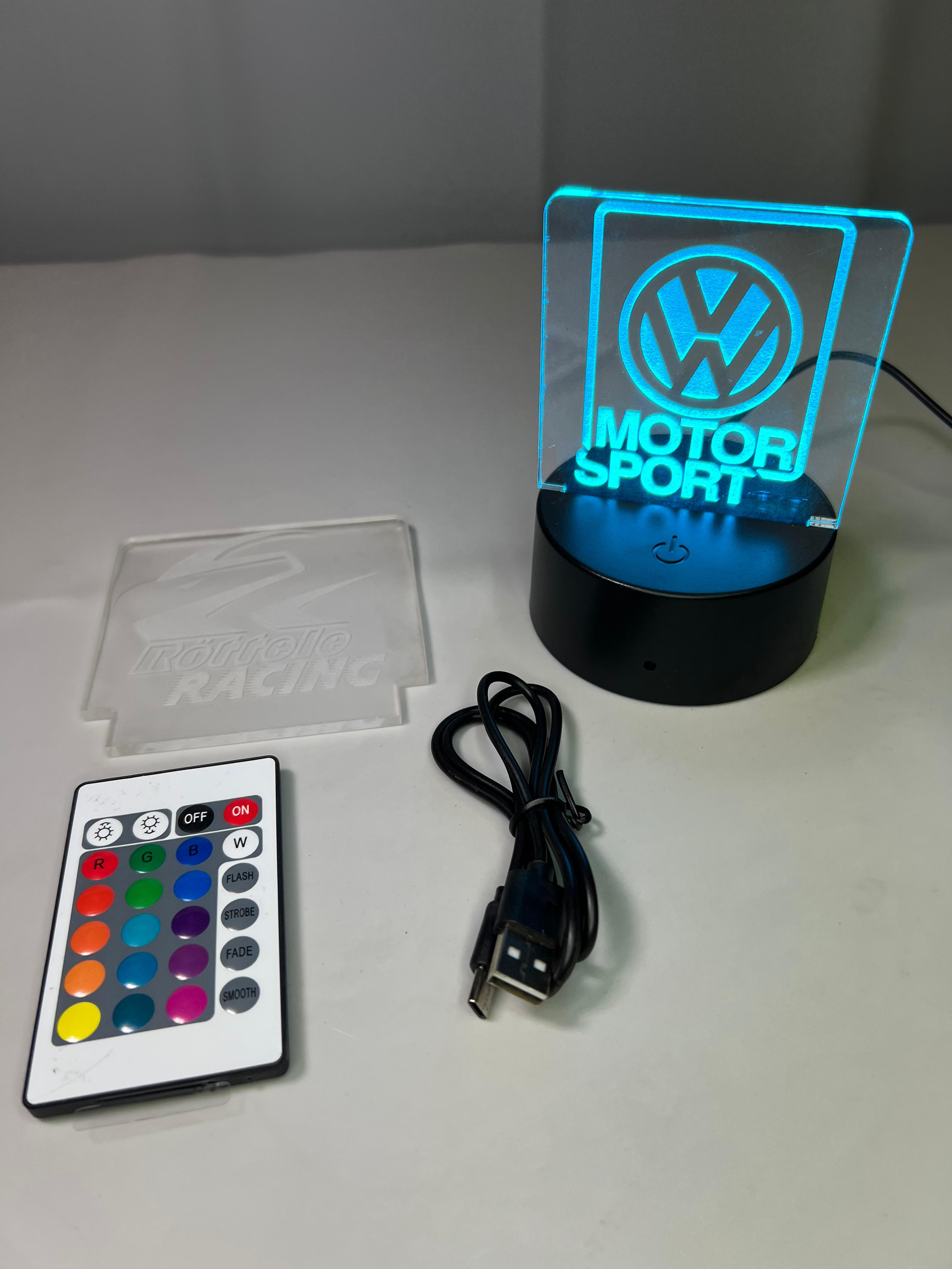 VW Motorsport Logo beleuchtet mit Farbwechselfunktion und Fernbedienung