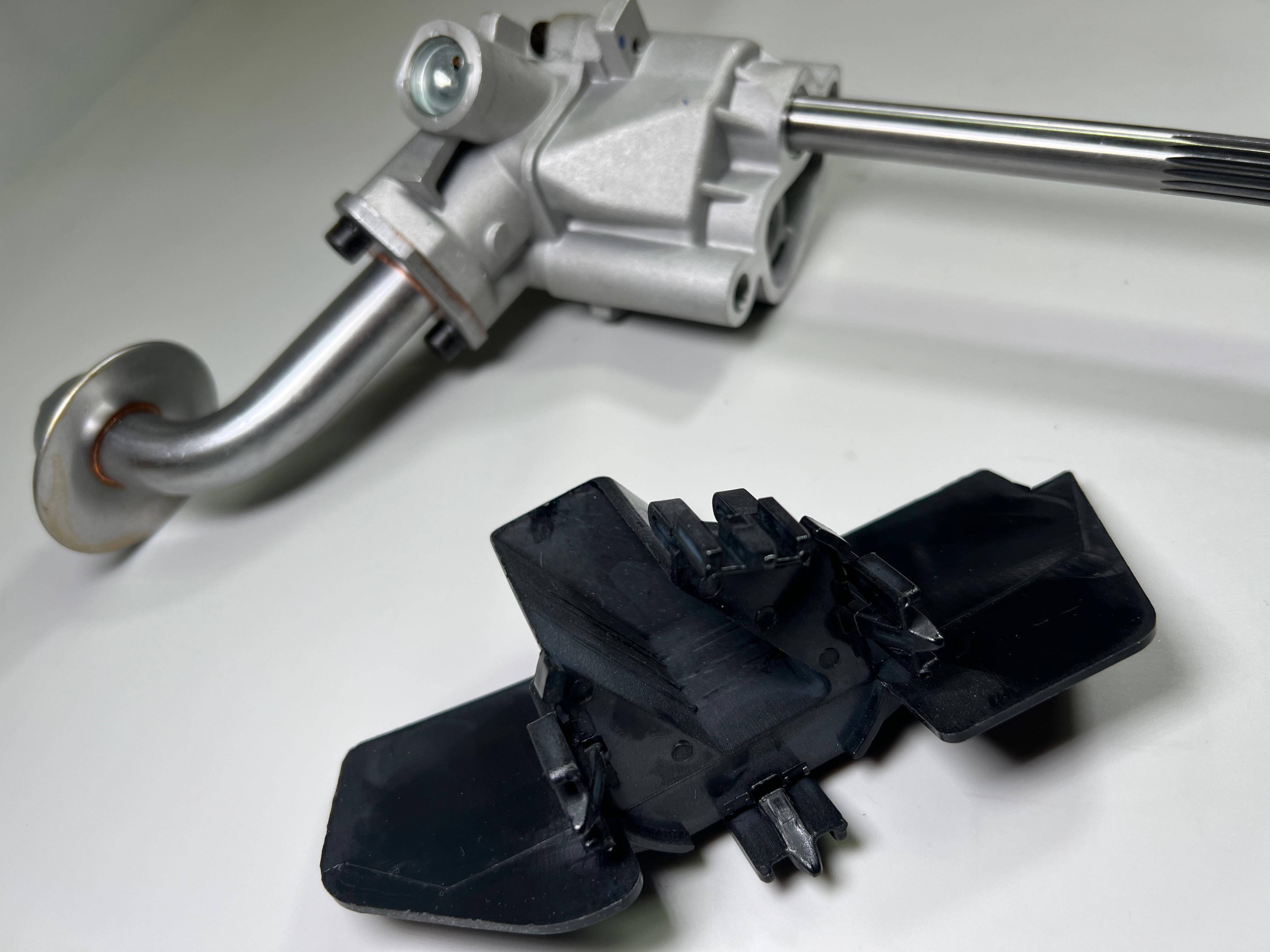 Ölpumpe für die 16V Motoren  KR, PL, CK, CR mit 36mm Zahnrad  original Teilenummer: 027 115 105 C