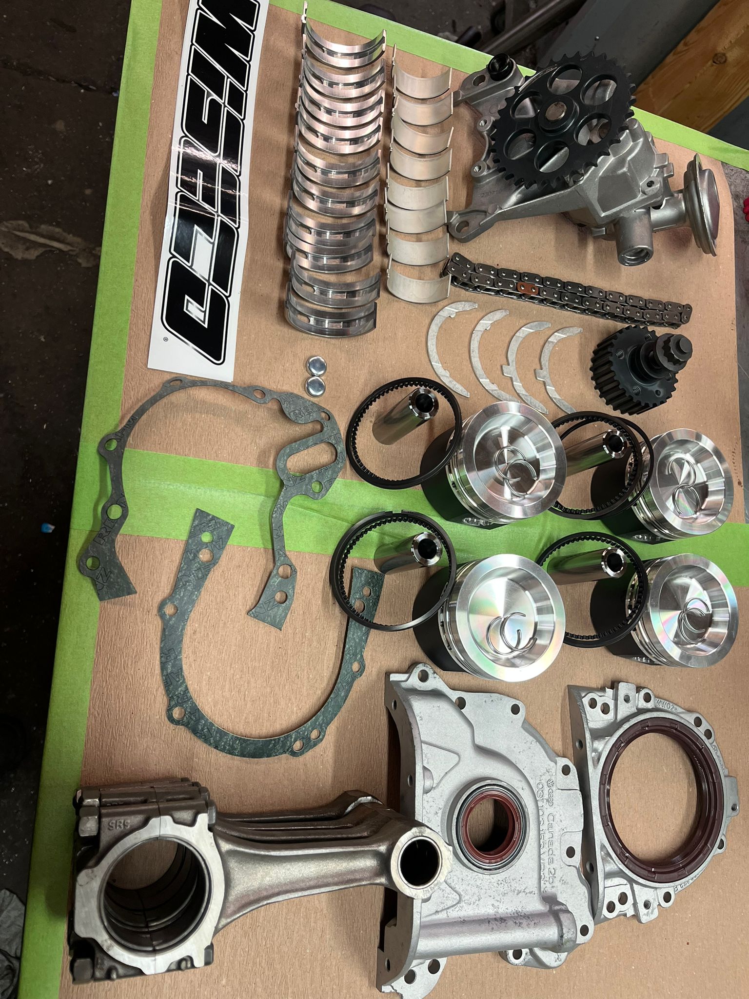 Polo G40 Tauschmotorblock mit neuen Kolben PY ohne Zylinderkopf