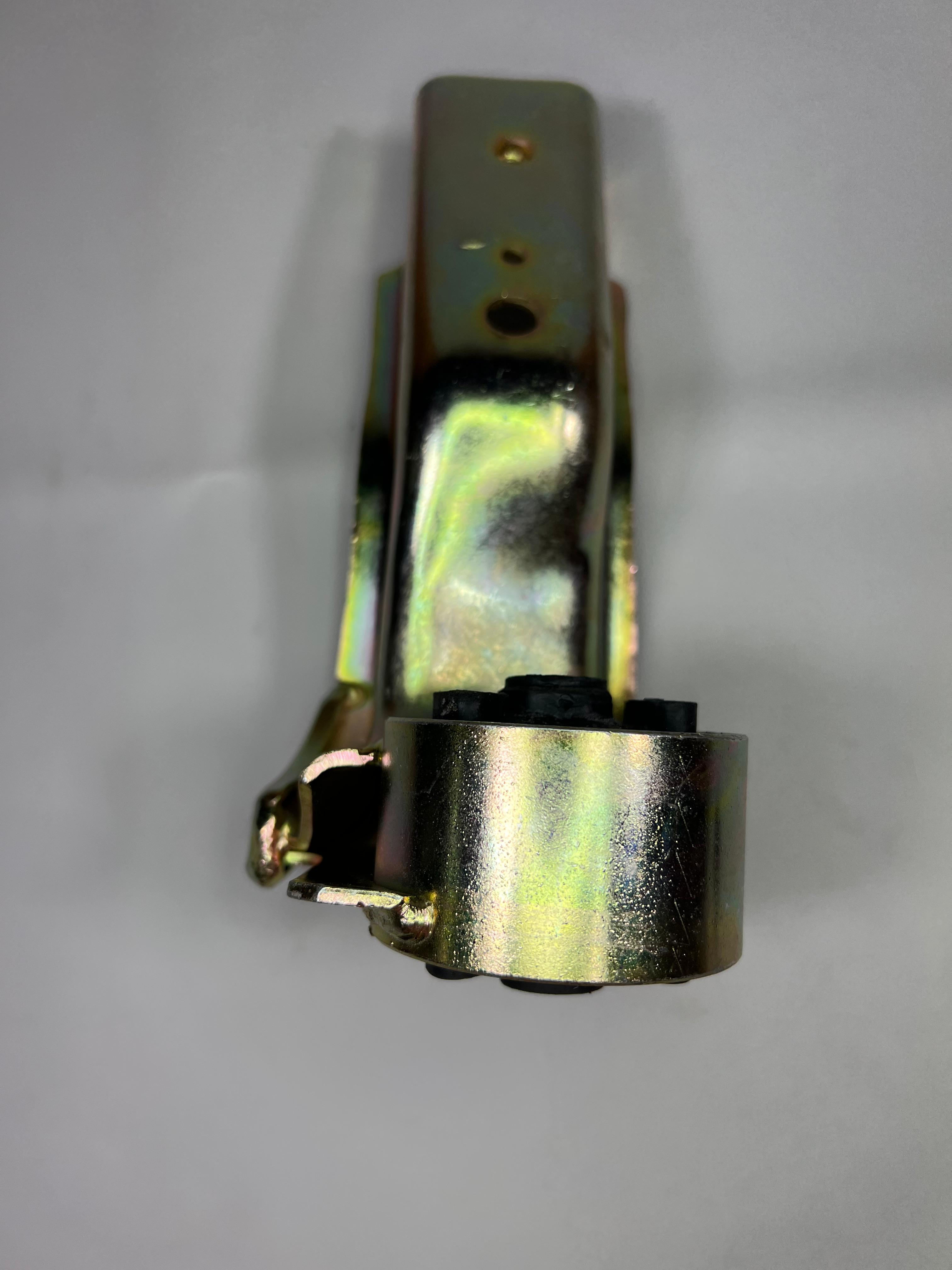 Getriebe Halter Golf 1 mit 5 Gang 020 Getriebe  original Teilenummer : 171 399 113 H