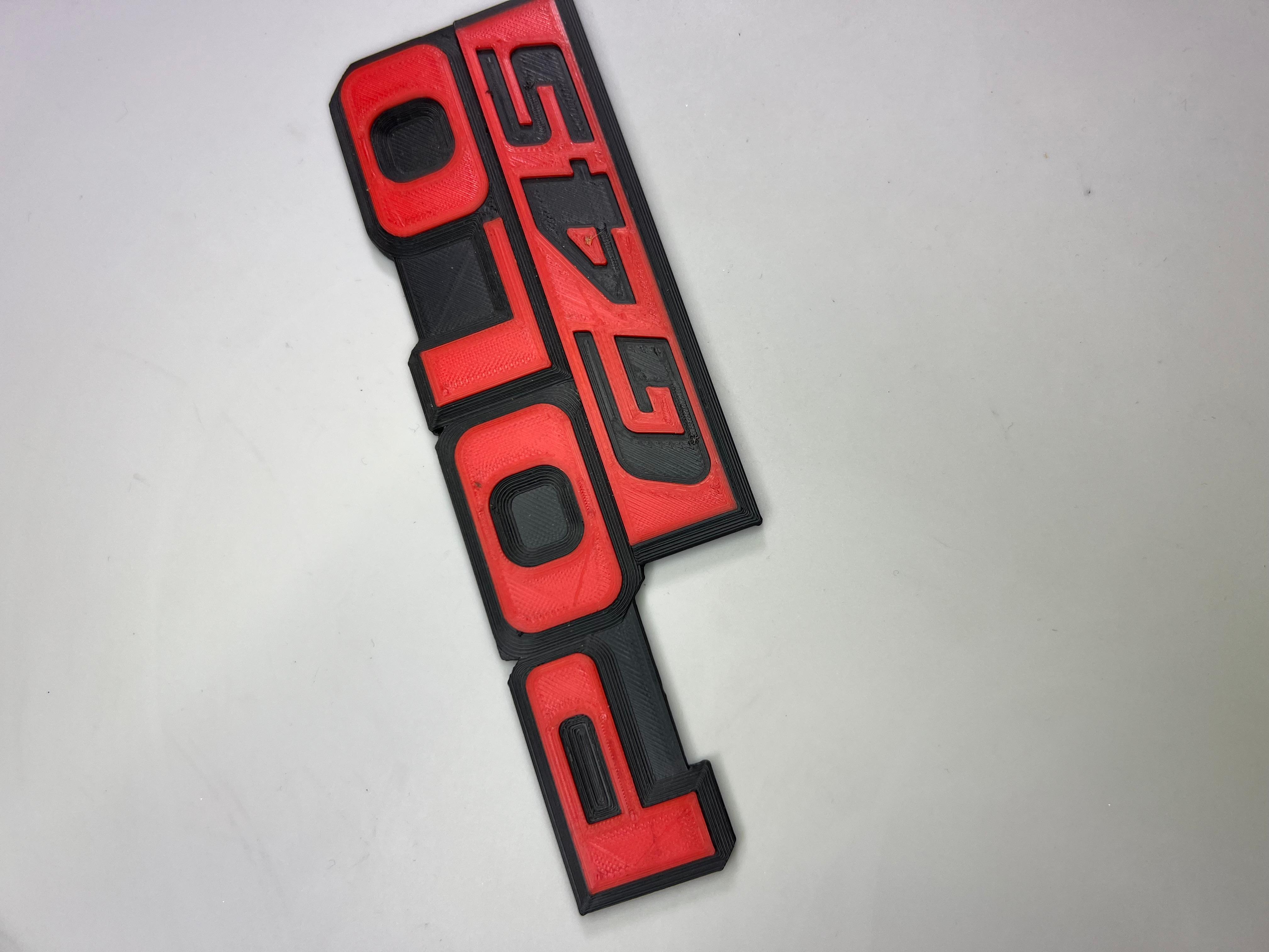 Emblem für den Polo G45 Heckdeckel zum Kleben aus Kunststoff