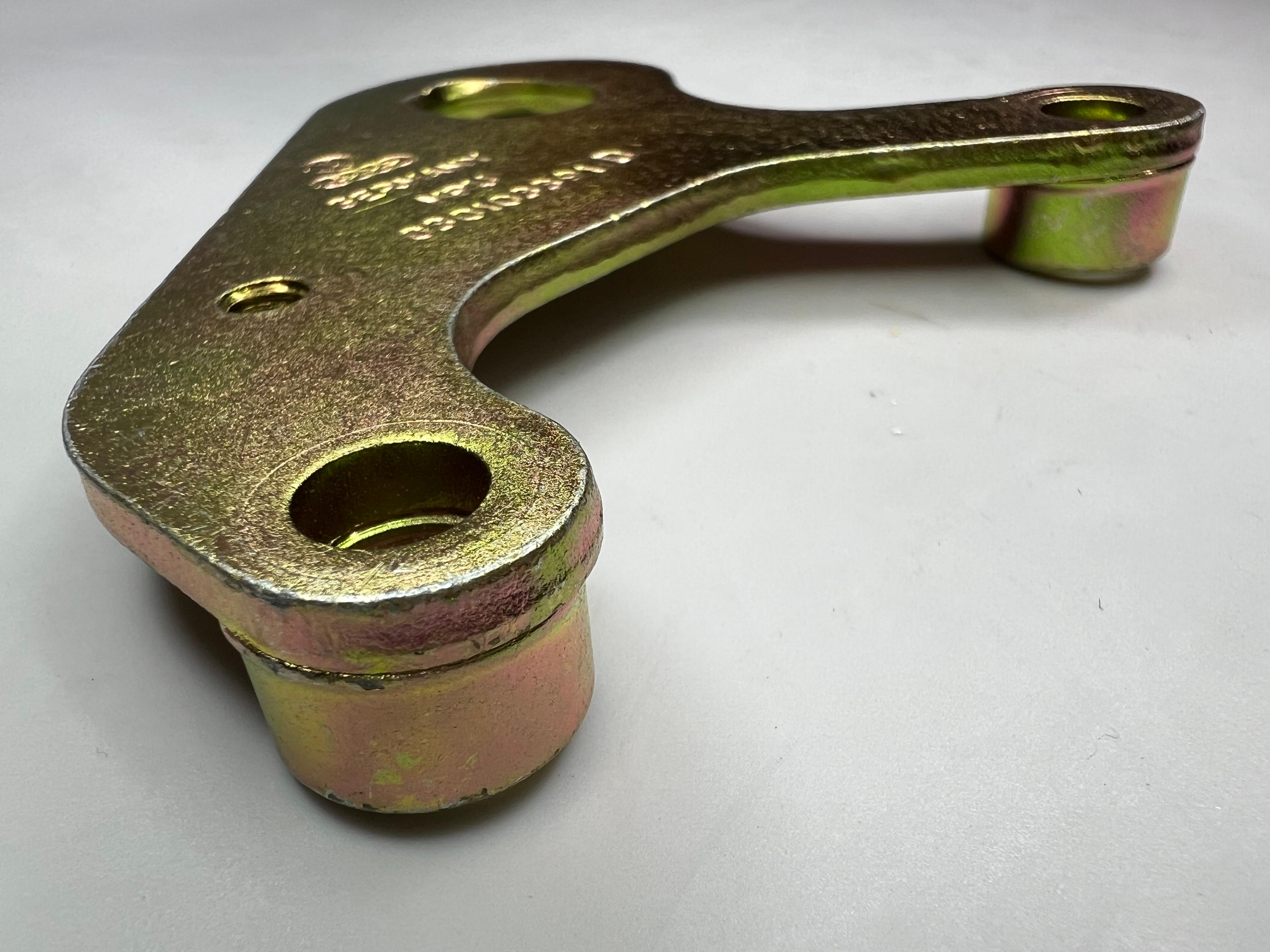 Halter am Polo Hydrostößel Zylinderkopf   Original Nummer : 030 103 391 D