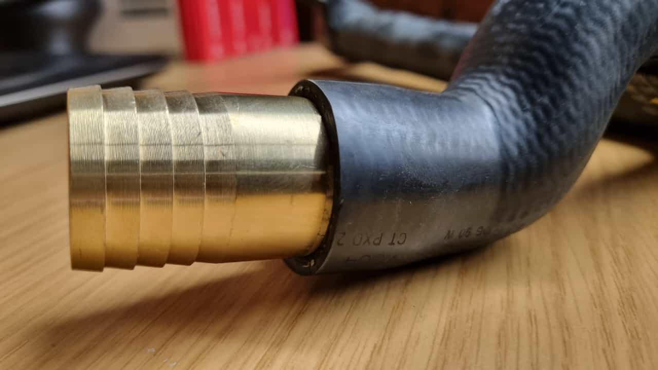 Wasserschlauch Verbindungsstück Schlauch Verbinder 32mm aus Metall Pressmessing