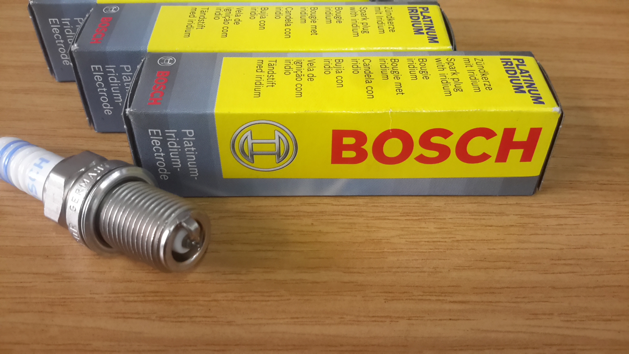 1 Satz F5DP0R VW 16V G60 Zündkerzen 0 241 245 641 von Bosch Tuning