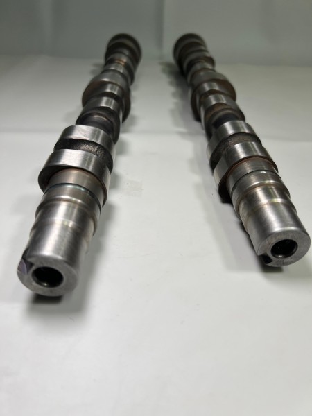 Nockenwellen für Saugmotoren 1,4 Liter 16V mit 260° und 10,2mm mit Nockenwellenverstellung 