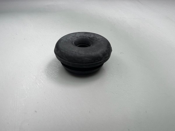 Gummi für Haubenaufsteller Polo Golf T4 Original Teilenummer : 171823395