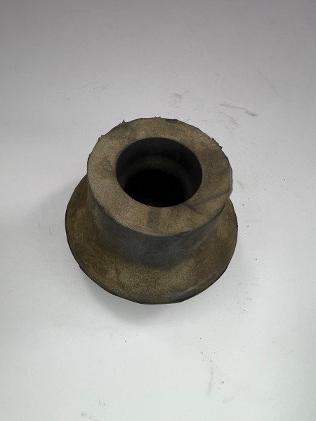 Motorlager Gummi vorne VW Golf 1 Scirocco Caddy Jetta 171 199 339