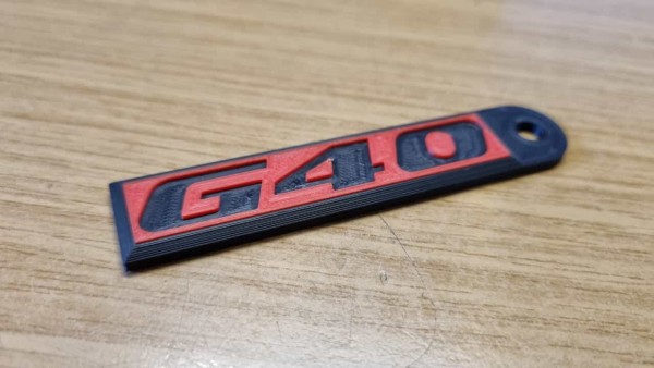 Schlüsselanhänger mit G40 Emblem
