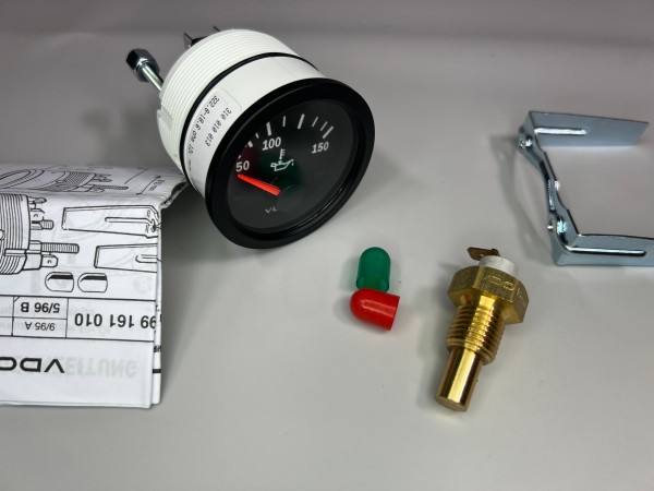 Öltemperaturanzeige mit dem Sensor in der Ölwanne 