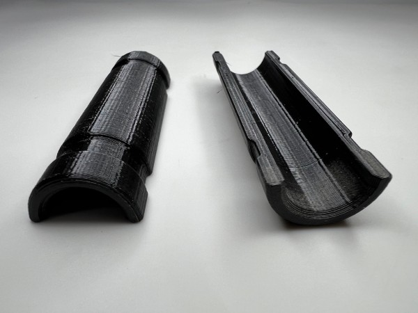 Schutzhülle für den Kraftstoffschlauch in 8 mm Durchmesser
