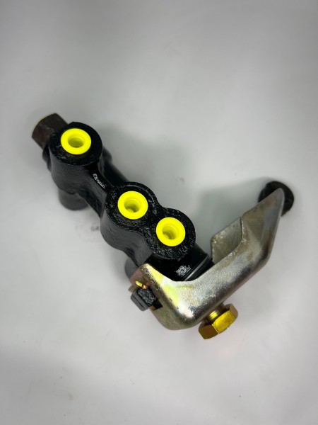 Bremskraftregler Achslastregler für Golf 1 aber auch andere VW und Audi Modelle Original Nummer : 81 1614 151 