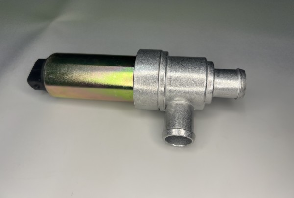 Leerlaufsteller Leerlaufregelventil Luftversorgung vom G60 PG original Teilenummer : 037 906 457 C oder 037 906 457 D