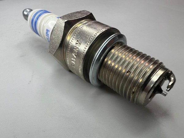 Motorsport Zündkerzen von Bosch für alle G60 Motoren W4DP0 